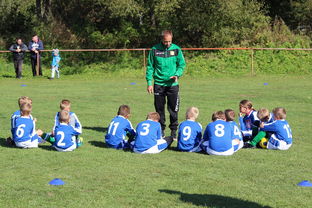 开云网页版-中国足球换人后战术效率变化统计，最新足球比赛换人规则介绍最新